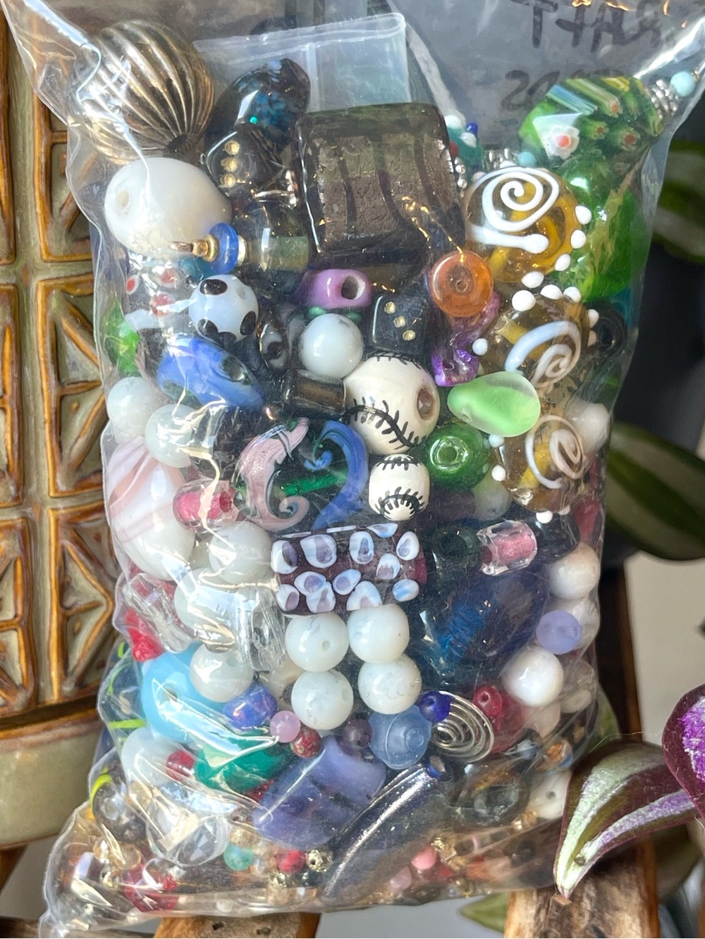 🌑BULK One Pound Estate Collection Craft Glass Beads Mix for DIY🌑